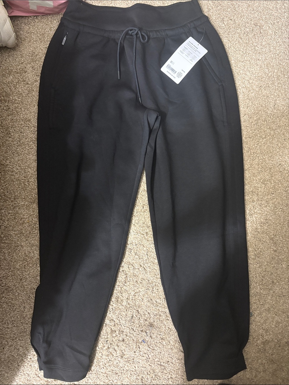 NWT Athleta Allure Jogger in Black Size S/P